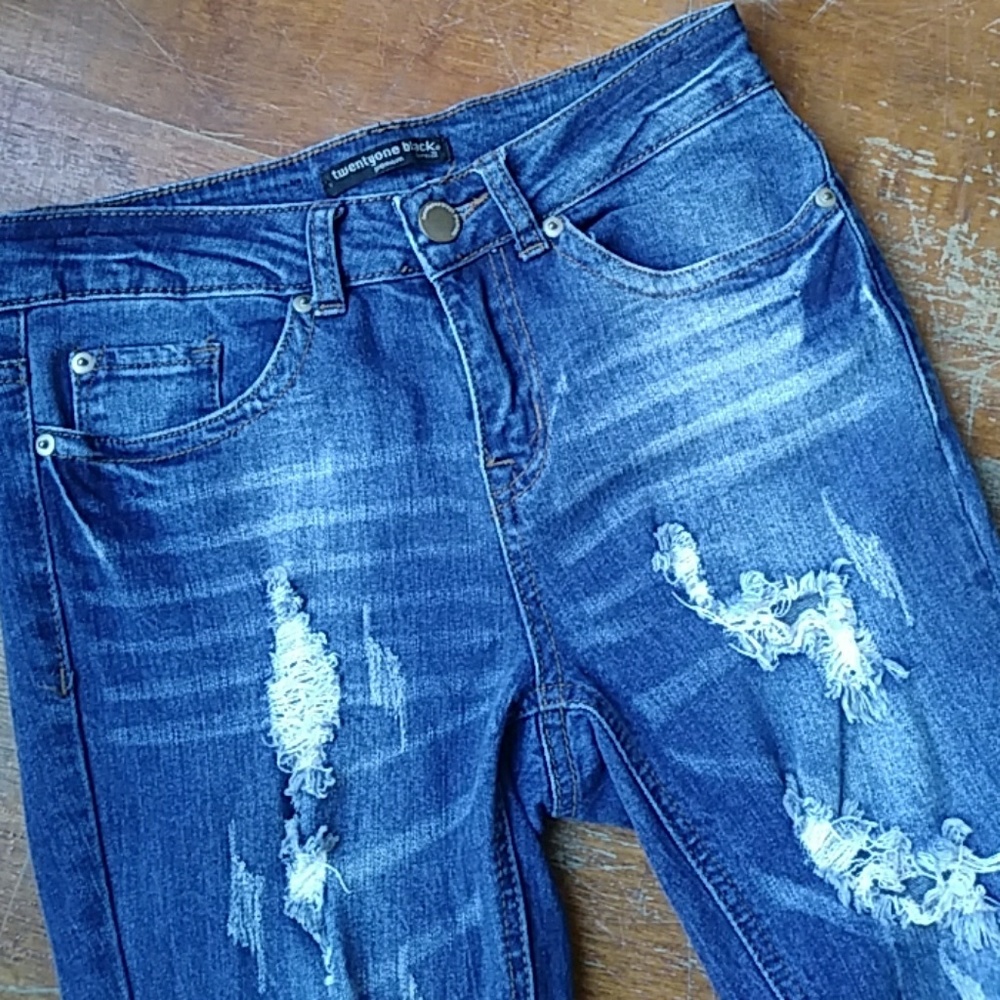 🌷2/$12 Twentyone Black by Rue 21 jeans - Picture 2 of 8